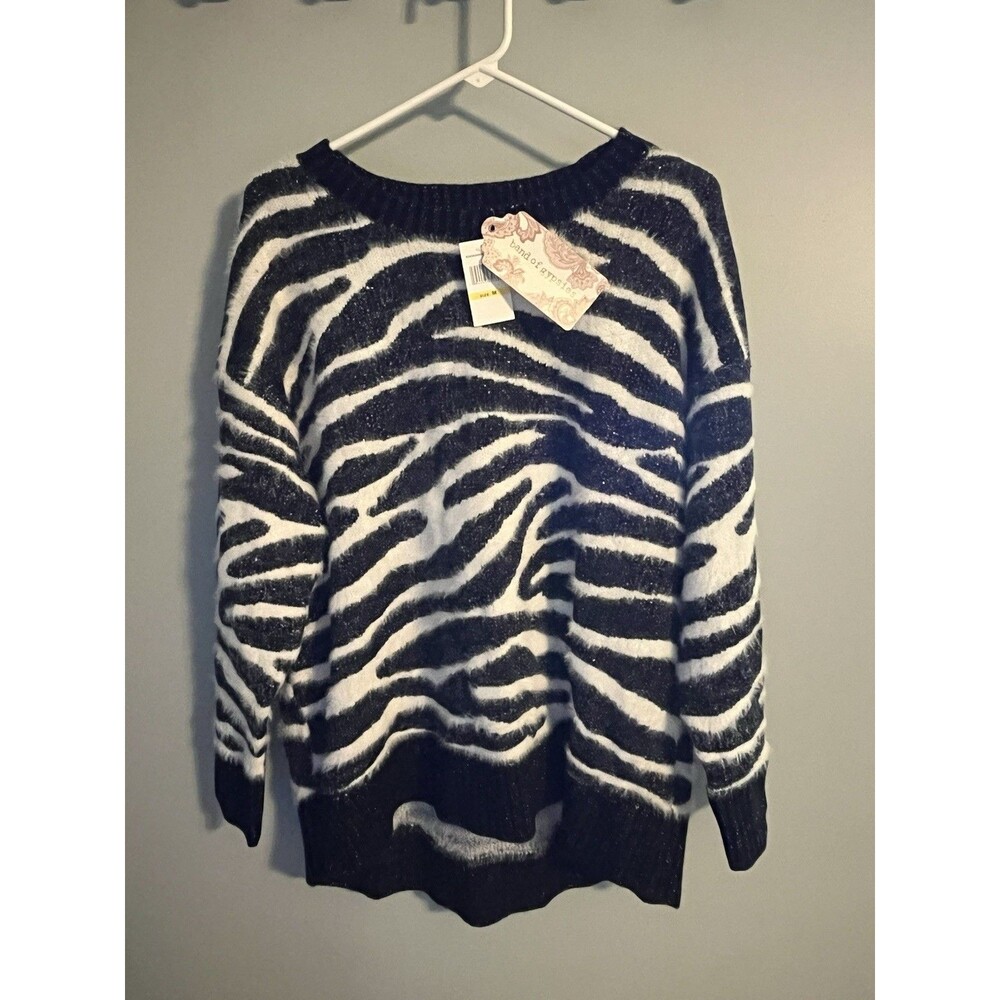 Band of Gypsies Zebra Print Glitter Knit Crewneck Sweater Long Sleeve M
